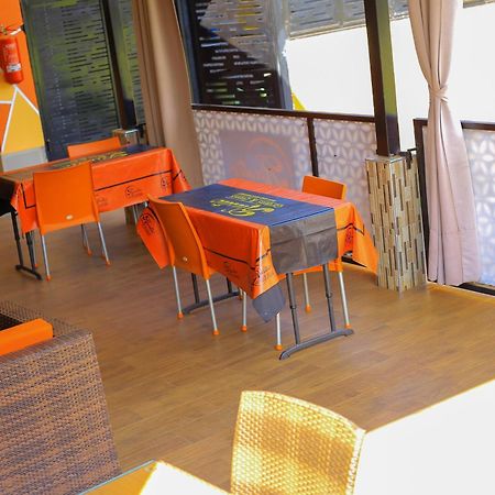 Rustic Gardens Bed & Breakfast Kitunzi Lungujja Kampala Ngoại thất bức ảnh