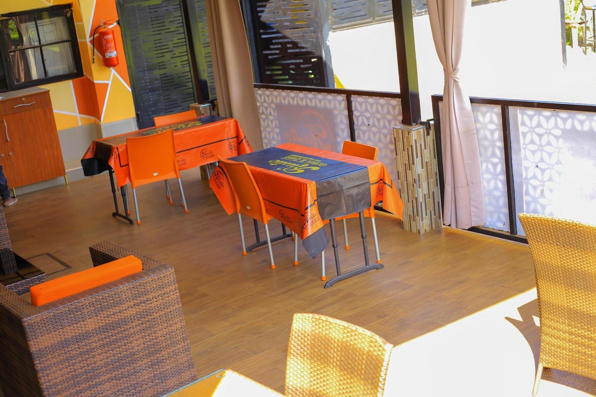 Rustic Gardens Bed & Breakfast Kitunzi Lungujja Kampala Ngoại thất bức ảnh